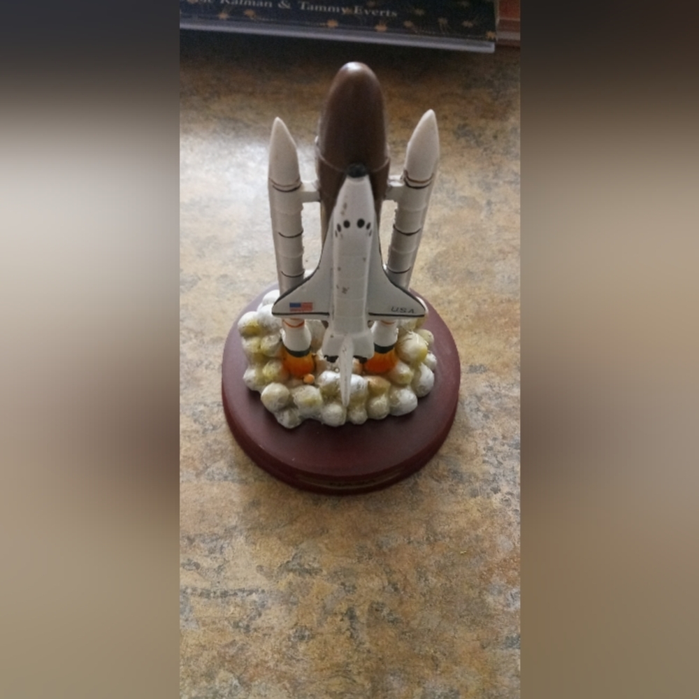 Space Shuttle Decorative Figurine - White and Brown